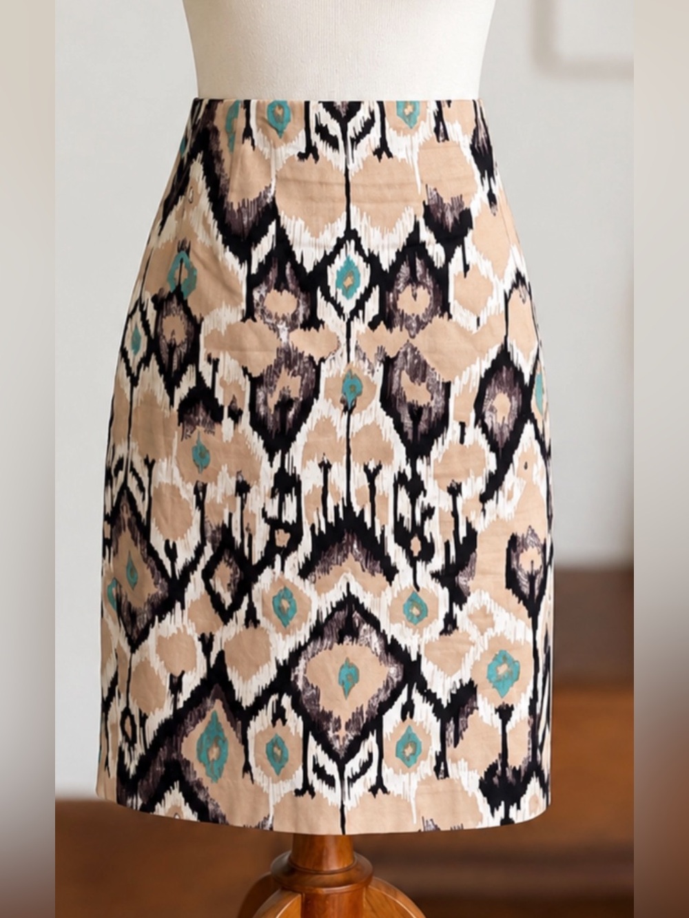 Tahari Abstract Ikat Print Pencil Skirt Beige Black Teal